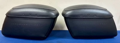 Alforjas rígidas cubiertas de cuero Softail Harley-Davidson 53061-00B Foto 1 de 4