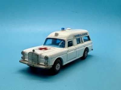 Matchbox Speed Kings K-26 Mercedes Benz "Binz" Ambulance - Lesney Products - Bild 1 von 4
