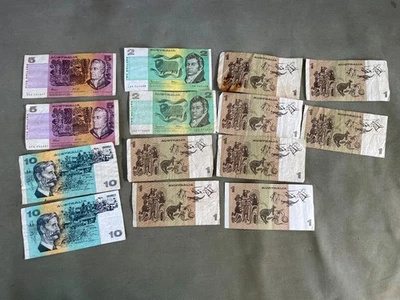 Australian Paper Bank Notes $10x2, $5x2, $2x2 Johnston Fraz, $1x8 Johnston Stone - image 1 of 2