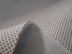 6mm* - 3D Spacer Fabric - CUSHIONING, MATTRESS, BAGS - Silver/Olive - 160cm wide - Picture 1 of 2