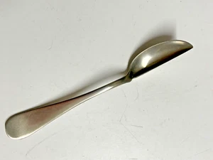 Deboutville Antique Spoon 1/2 Teaspoon Medicinal Spoon Patented Jan 24, 1905 - Picture 1 of 5