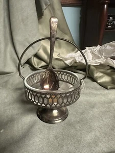 Vintage Silver Plate Relish Condiment Sugar Bowl with Spoon Sheffield England - Picture 1 of 7