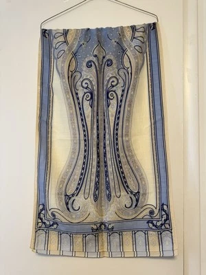 Bufanda Etro 100 % seda crema azul marino excelente 20X65 pulgadas Foto 1 de 4