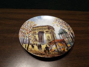 E7538 - Plato de porcelana Louis Dali L’Arc De Triomphe Limoges Francia - Imagen 1 de 2