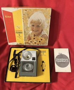 VINTAGE KODAK HAWKEYE FLASHFUN II OUTFIT CAMERA In Box With Instructions - Picture 1 of 1
