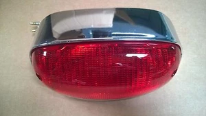 Vespa ET2 ET4 complete tail stop light OEMV8721 HN - Picture 1 of 2