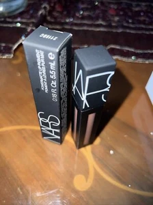 NUEVO pigmento labial NARS Powermatte (# Get It On (Tan Ros) 5,5 ml/0,18 oz para mujer - Imagen 1 de 4