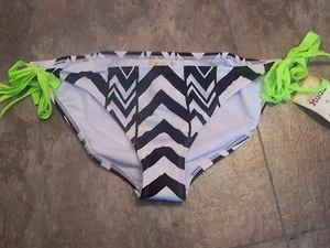 NWT $28 MUDD Scoop Bottoms Womens Juniors Swim Suit Bikini Size XL New - Imagen 1 de 2