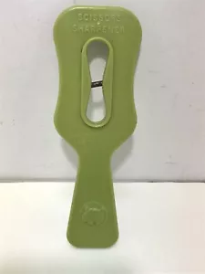 Vintage Scissors Sharpener GREEN Plastic 6-1/4" Paddle Shape - Picture 1 of 6