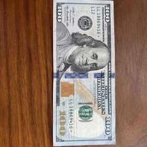 100 dollar bill star note 2009A Just like uncirculated - Picture 1 of 2
