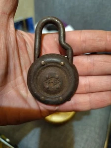Antique Fraim Slaymaker Tire Padlock No key vintage old spare tire bicycle lock - Picture 1 of 4