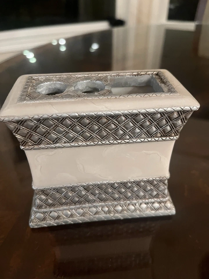 Vtg India Ink Geometri Toothbrush Holder  Marble Silver, Gray, Cream, Taupe Bath - Image 1 of 4
