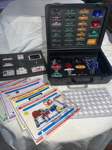 Elenco Snap Circuits SC-750R Electronic Kit Snap 7 Case 5 Project Manuals - Picture 1 of 20
