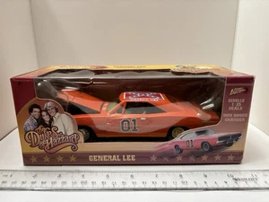 Dukes of Hazzard 1/25 General Lee 1969 Dodge Charger Johnny Lightning 2011 NEW - Picture 1 of 11