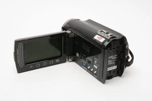 JVC GZ-HD300 60GB Video Bundle: Case, remote, cables, batt+charger+++ - Picture 1 of 10