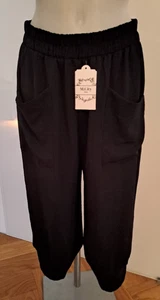 Schlupfhose * Haremshose * Paris * schwarz * gekauft in Südfrankreich * S M *NEU - Bild 1 von 1