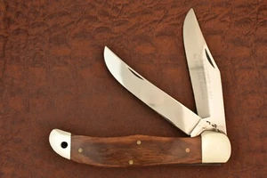 VINTAGE QUEEN CUTLERY CO 1980 RAWHIDE WOOD JUMBO FOLDING HUNTER KNIFE (20562) - Picture 1 of 6