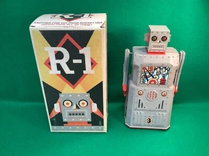 Rocket R-1 Tin Metal Robot Toy Bump Go Battery Operated 2000 Grey 12" - Picture 1 of 10