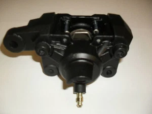 Pinza freno posteriore Suzuki GSF 600 1200 Bandit SV GSXR GSXF ricondizionata  - Foto 1 di 7