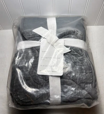 Falsa acolchada Pottery Barn Velvet Heirloom ~ Euro ~ Acero Azul Foto 1 de 4