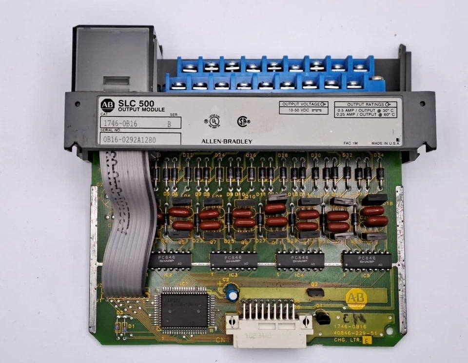 ALLEN BRADLEY SLC 500 MÓDULO DE SALIDA 1746-0B16 - Imagen 1 de 4