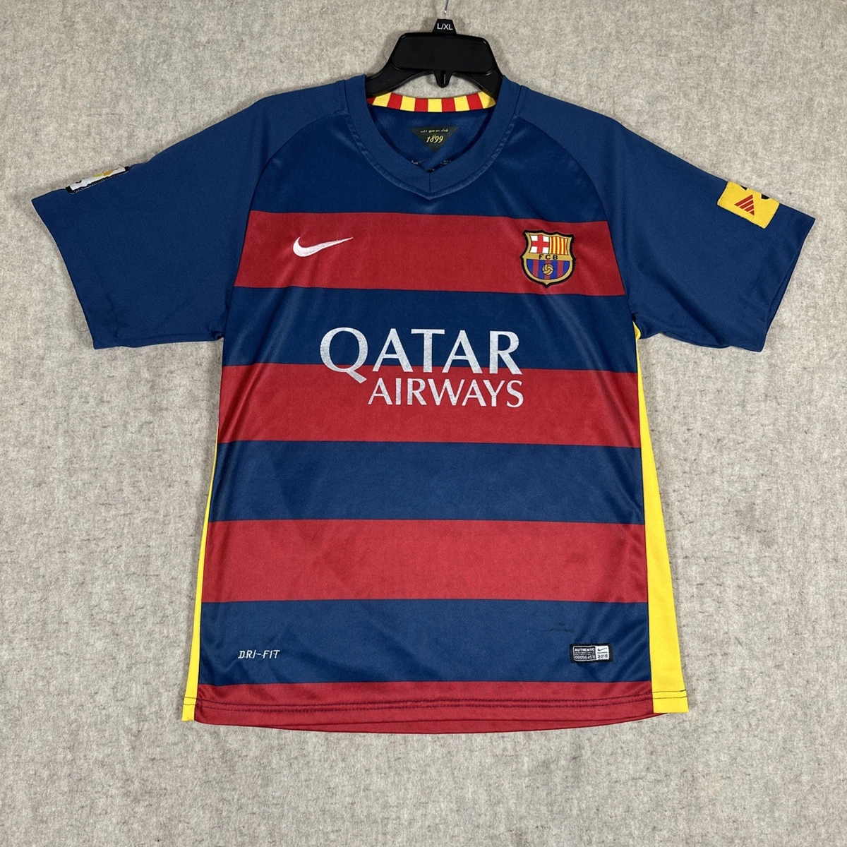 Preços baixos em Fc Barcelona Azul fã de Futebol Clube