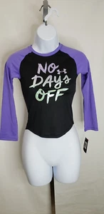 Girlslong Sleeve Under Armour Shirt -size 5-no Days Off--black Purple Sleeve - Picture 1 of 5