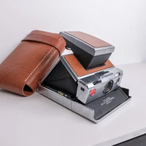 Polaroid SX-70 con funda de cuero muy buen estado de funcionamiento - Imagen 1 de 17