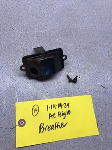 Allis Chalmers Simplicity Big 10 Briggs & Stratton 300421 Breather - Picture 1 of 4