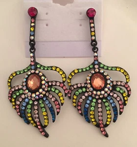 Black Japanned Peacock Feather Pierced Earrings 3" Pink Blue Green Crystals - Picture 1 of 2