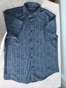 Perry Ellis Men's Short Sleeve Motion Button-Up Shirt, Size L Slim Fit - Picture 1 of 5