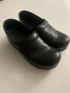 Dansko Women’s Clog Shoes Size 40 US9.5 Black Leather - Picture 1 of 15