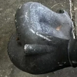 1971 Volkswagen Bus German Dual Port Intake Manifold End Left - Picture 1 of 2