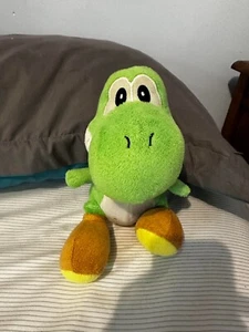 Mario Plush Mario Party 5 Yoshi Plush 2003 Rare - Picture 1 of 1
