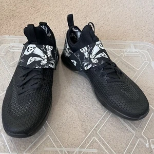Nike Air Zoom Black & White Strong Floral AA3590-001 Womens Size 11 - Picture 1 of 8