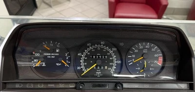 Cuadro de instrumentos completo Mercedes W201 190E 2.6 súper limpio 184 k Foto 1 de 4