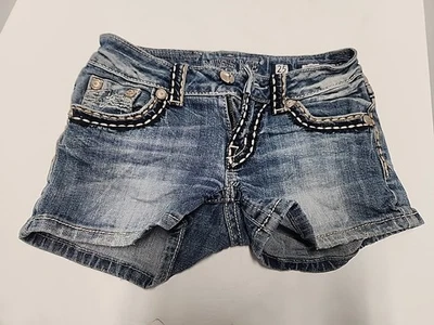Женские джинсовые шорты Miss Me бренд Irene размер 25 - Изображение 1 из 4