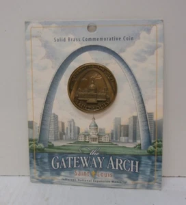 Moneta commemorativa in ottone massiccio The Gateway Arch Saint Louis Jefferson Memorial - Foto 1 di 4