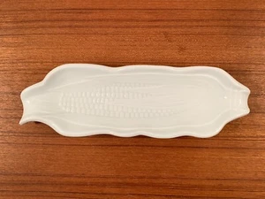 Williams Sonoma Pillivuyt White Porcelain Corn Cob Dish Singles Made in France - Picture 1 of 5
