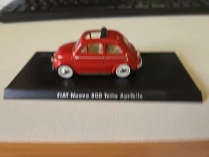 - FIAT Nuova 500 1957 Tetto apribile - Open - Rossa Red 1:43 - Solido - Foto 1 di 3