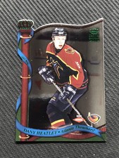 2001-02 PACIFIC CROWN ROYALE DANY HEATLEY ROOKIE RETAIL GREEN DIE-CUT #6