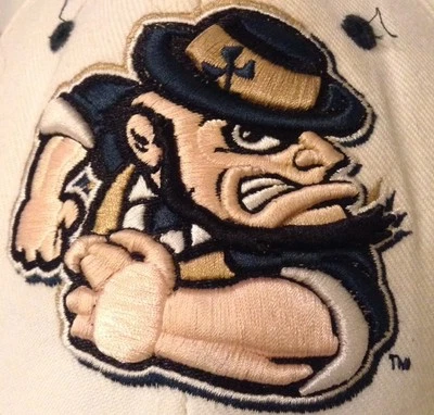 Notre Dame Fighting Irish Fitted Cap Sz 6-7/8 Zephr Brand Officially Licensed - Image 1 of 4