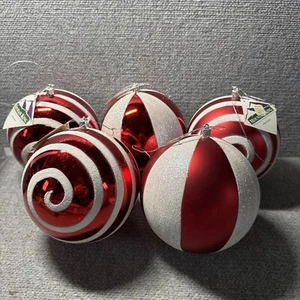 150mm Peppermint Swirl Large Outdoor Christmas Ornaments Shatterproof New Lot 5 - Picture 1 of 8