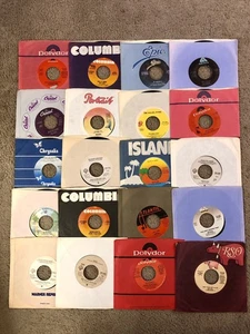 66 x Lot- 45 RPM Records : 1978-mid1980's: Pop/Rock/more Knack-Styx-Kiss-Heart++ - Picture 1 of 11