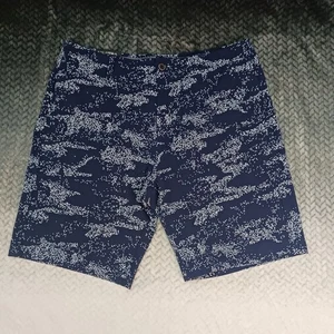 Under Armour Men's Storm Golf Shorts Printed Stretch Dark Blue 1377303 415 Sz 36 - Picture 1 of 13