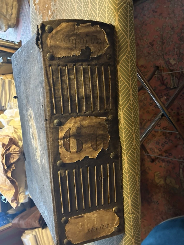 Grand Catalogue Ancien Tissus - Photo 1/4