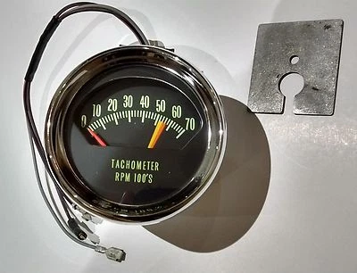 knee knocker tachometer 66 Chevy chevelle malibu el camino 5600 redline tach - Image 1 of 4