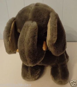 VINTAGE 1986 DAKIN  9" SITTING PLUSH DOLL FIGURE ELEPHANT  LEATHER TUSKS - Picture 1 of 6