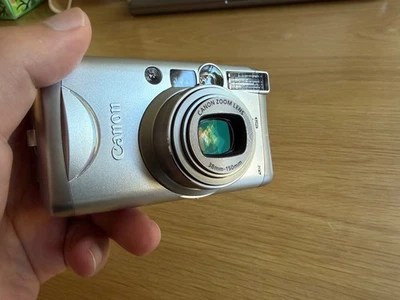 Câmera de Filme 35mm Canon Sure Shot 150U Date Point & Shoot - Imagem 1 de 4