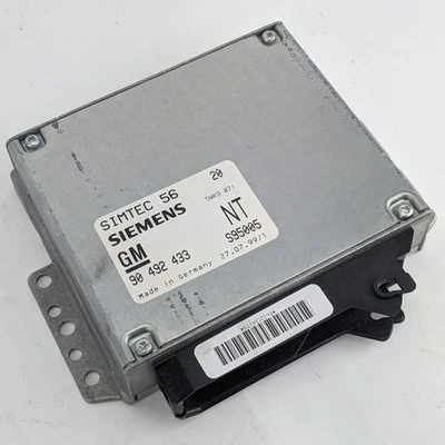 Centralina elettronica iniezione carburante ORIGINALE Vauxhall / Opel Omega B 90510669 - Immagine 1 di 4